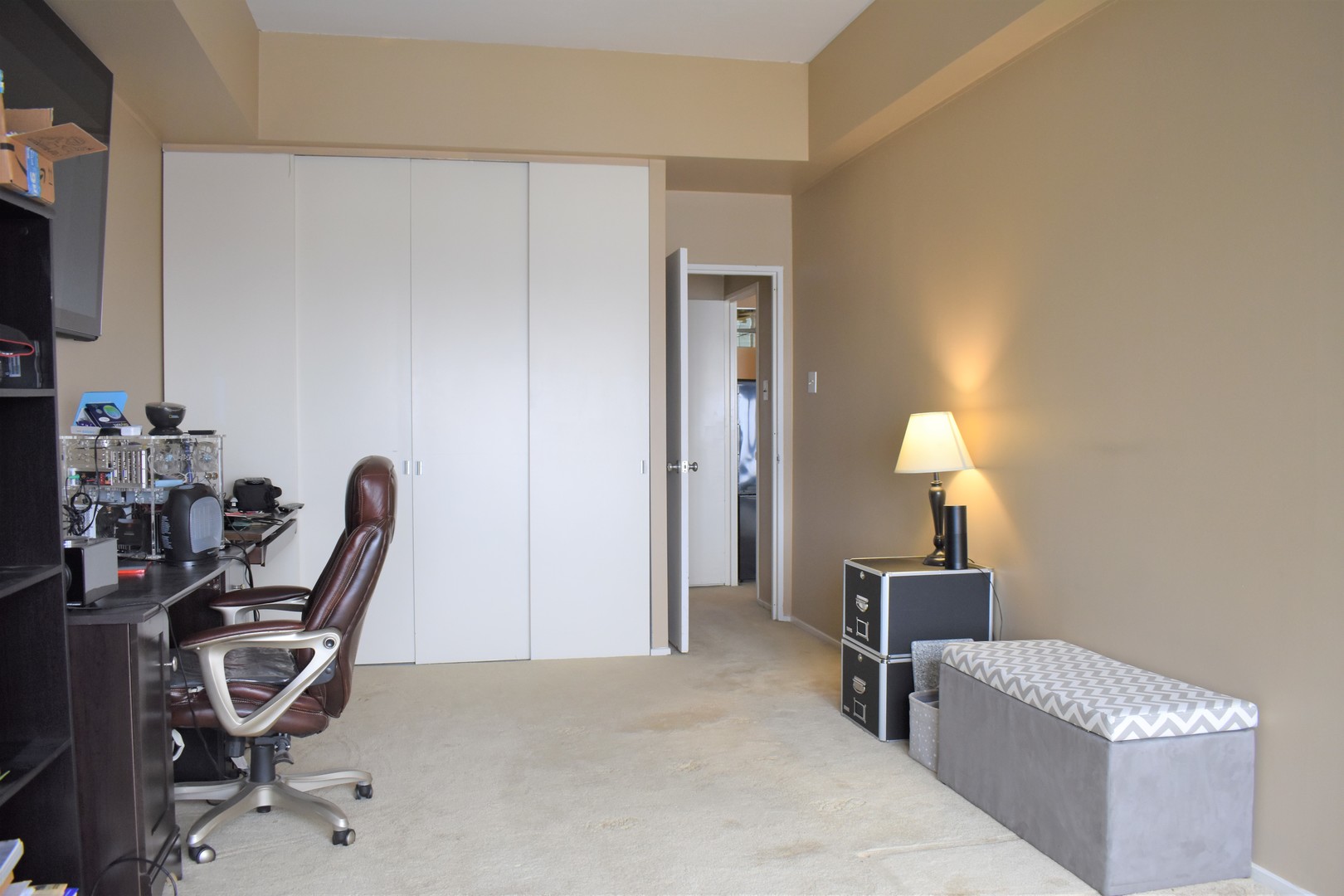 175 East Delaware Place, Unit 5501 Chicago, IL 60611 - Photo 25 of 37 a view of a workspace with furniture