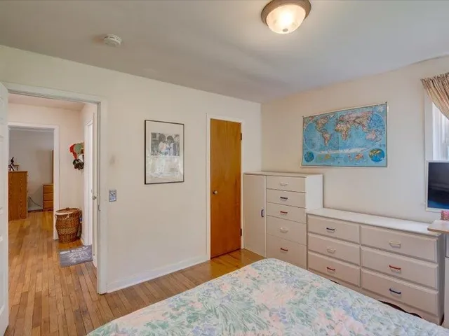 $2,950 | 201 North Owen Drive, Madison, WI 53705