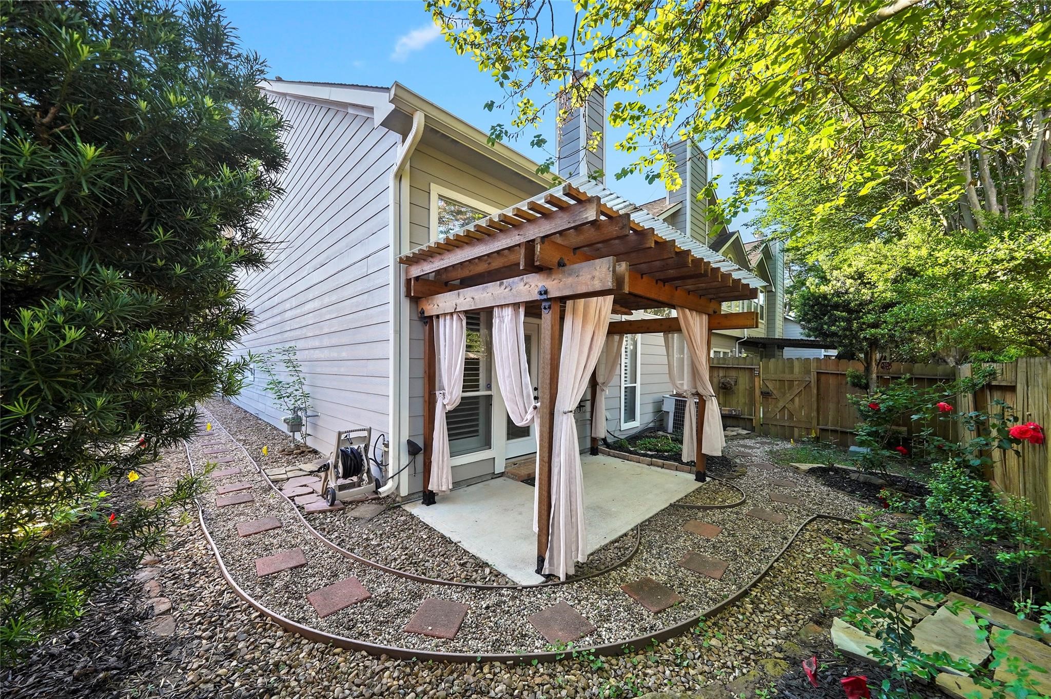 2351 Summit Way Court Houston, TX 77339 - Photo 27 of 31