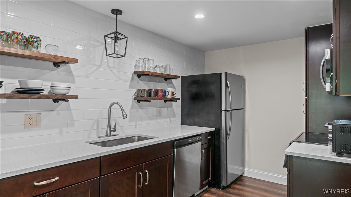 32 Harrogate Square Amherst, NY 14221 - Photo 12 of 35