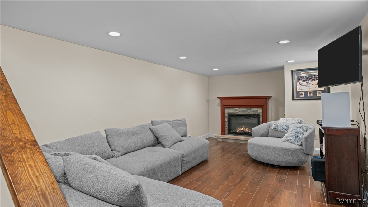 32 Harrogate Square Amherst, NY 14221 - Photo 18 of 35