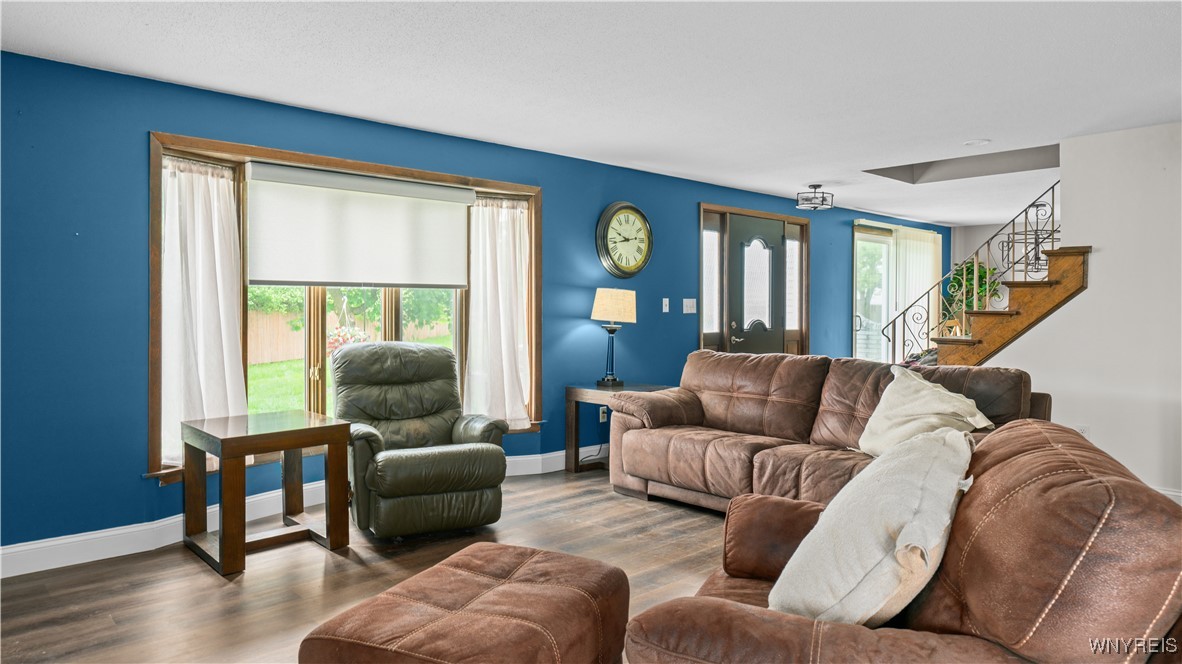 32 Harrogate Square Amherst, NY 14221 - Photo 6 of 35