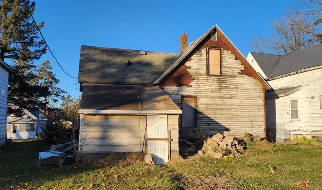 $25,000 | 217 1st Street, Sandstone, MN 55072