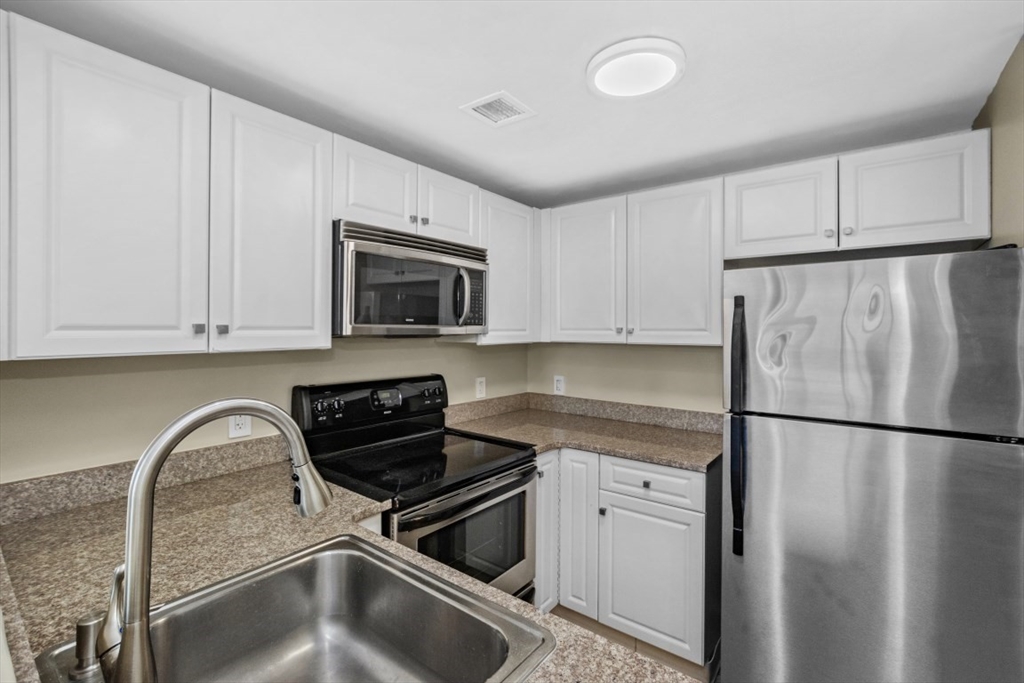 10 Museum Way, Unit 726 Cambridge, MA 02141 - Photo 6 of 30