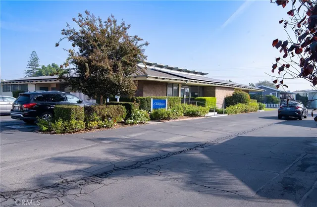 a view of a building with a fountain