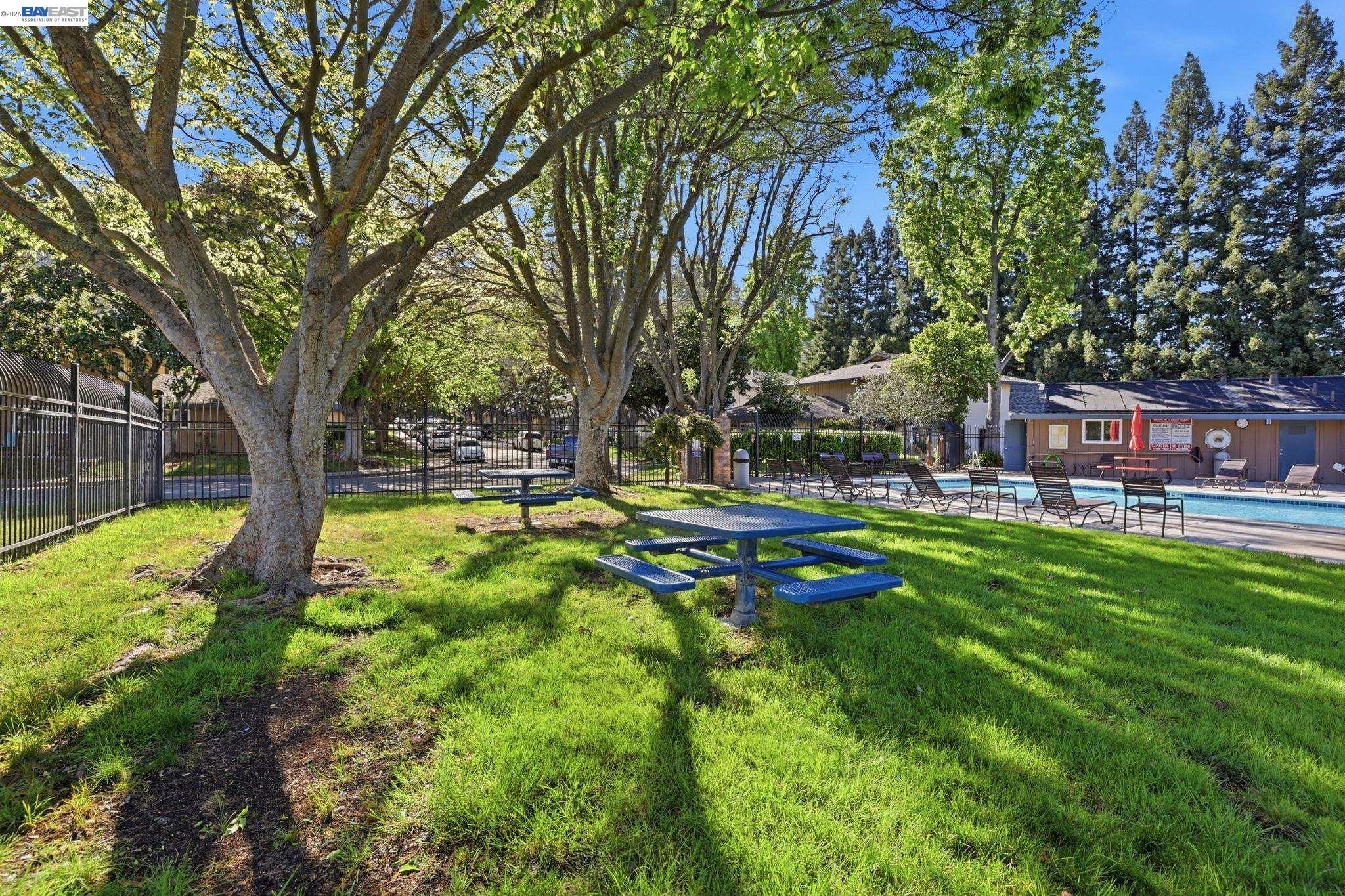 2216 Segundo Court, Unit 2 Pleasanton, CA 94588 - Photo 30 of 37