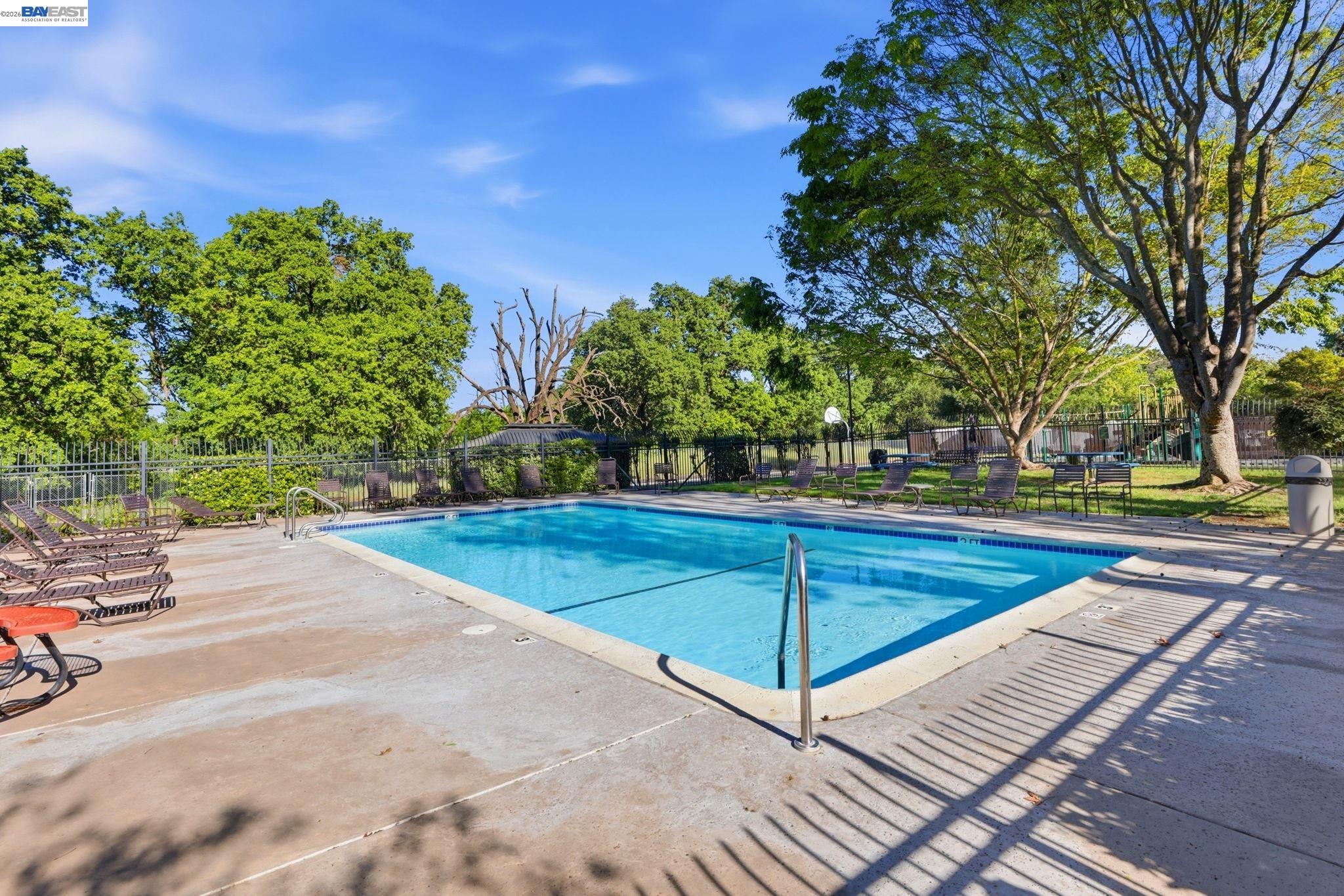 2216 Segundo Court, Unit 2 Pleasanton, CA 94588 - Photo 34 of 37