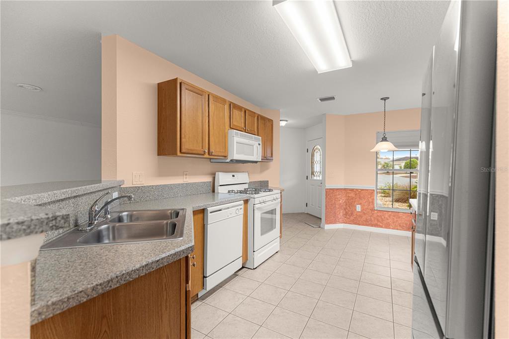 9119 Southwest 99th Ct Road Ocala, FL 34481 - Photo 15 of 40