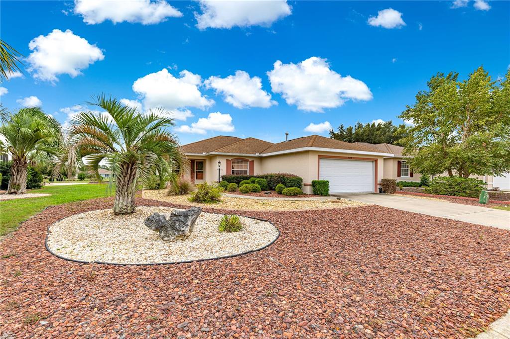 9119 Southwest 99th Ct Road Ocala, FL 34481 - Photo 2 of 40