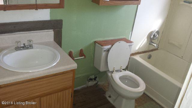 830 Smitha Road Mount Eden, KY 40046 - Photo 7 of 9 2016-10-28 14.38.46