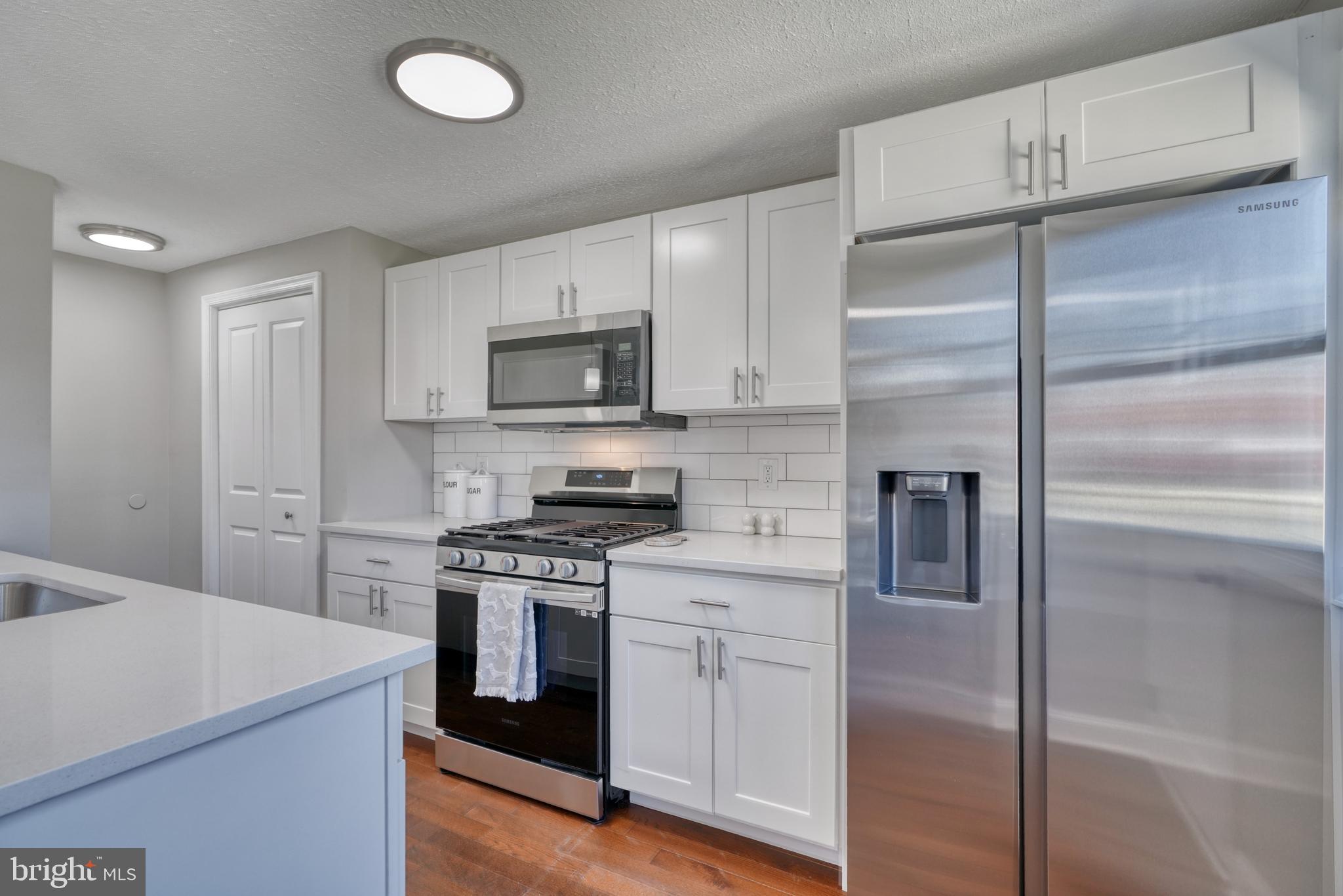 5812 Waycross Road Baltimore, MD 21206 - Photo 16 of 57 Kitchen