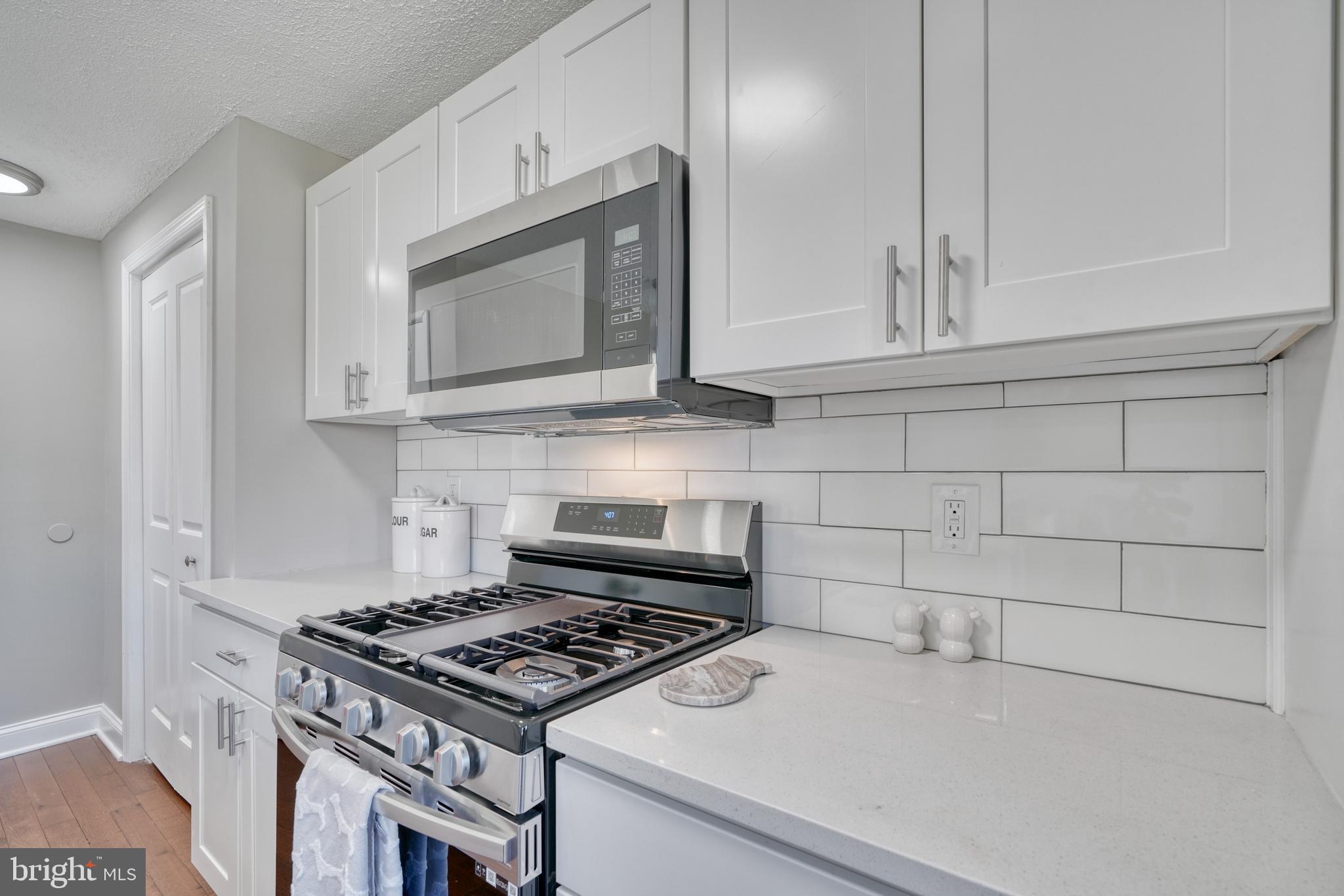5812 Waycross Road Baltimore, MD 21206 - Photo 18 of 57 Kitchen
