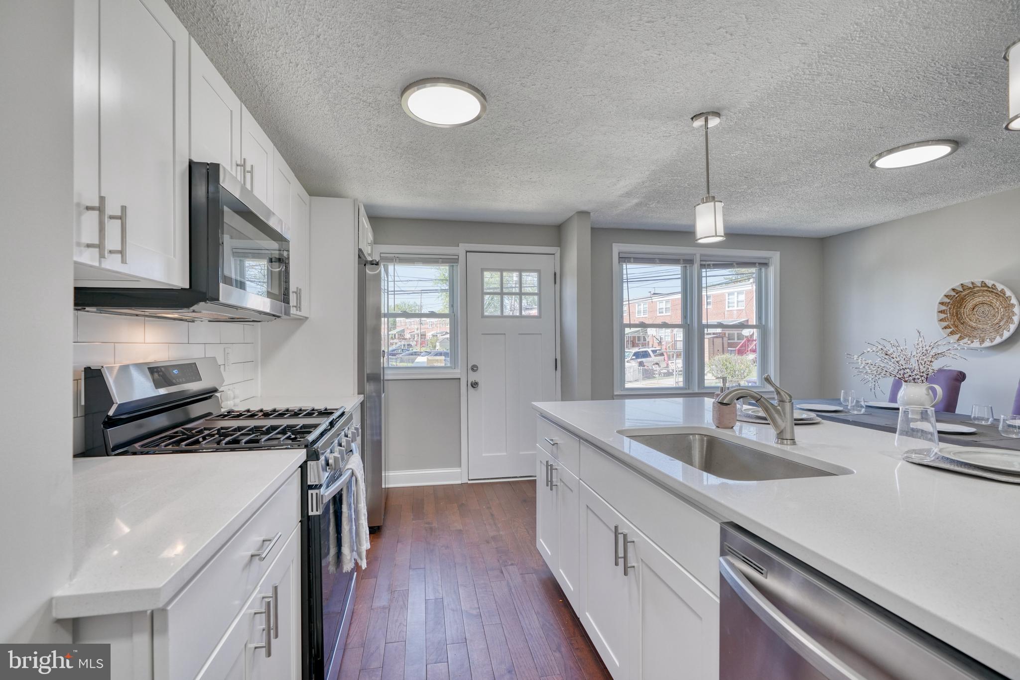 5812 Waycross Road Baltimore, MD 21206 - Photo 19 of 57 Kitchen