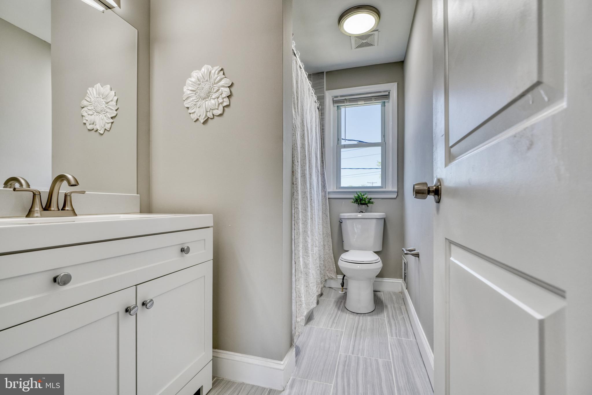 5812 Waycross Road Baltimore, MD 21206 - Photo 36 of 57 Full Bath