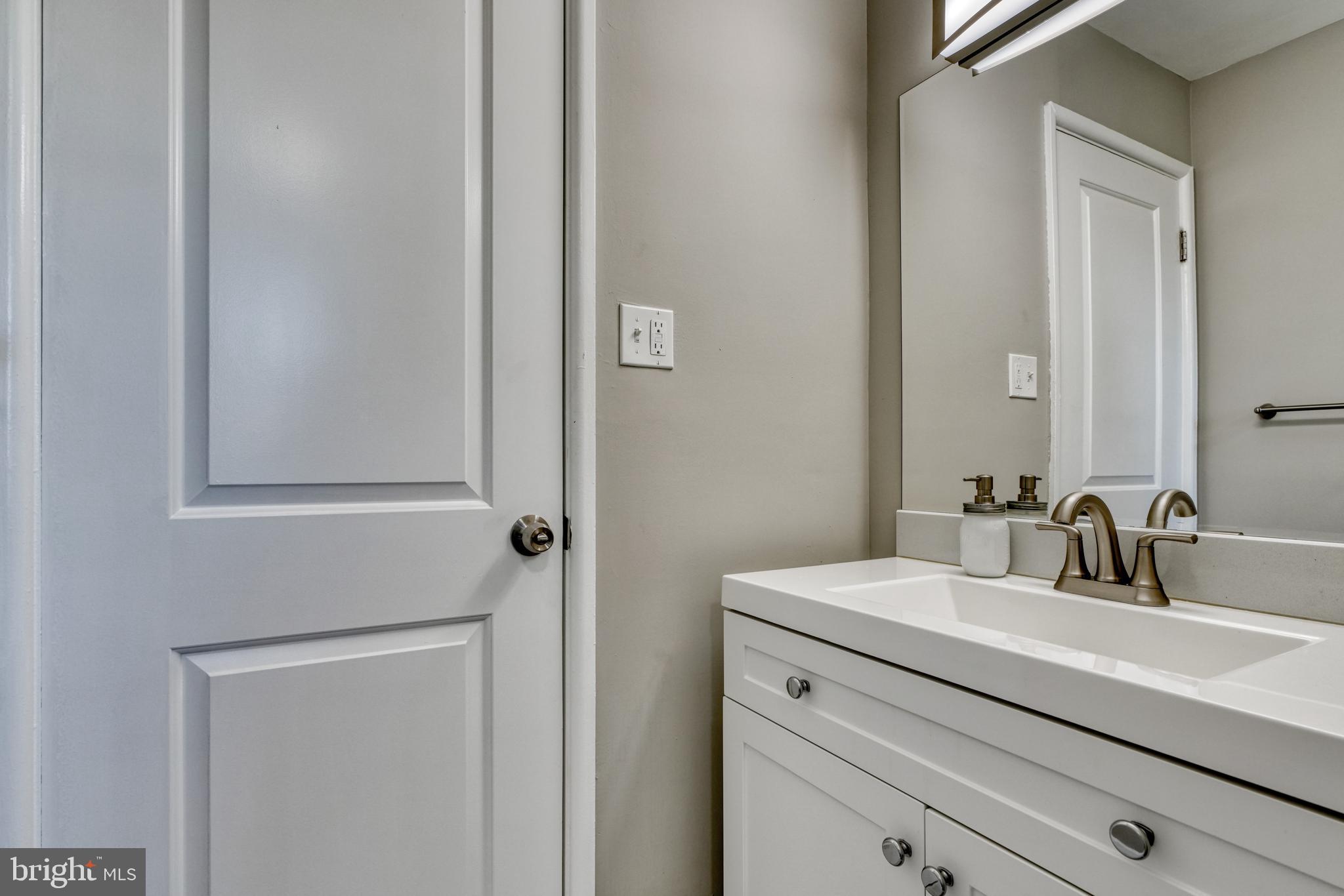 5812 Waycross Road Baltimore, MD 21206 - Photo 39 of 57 Full Bath