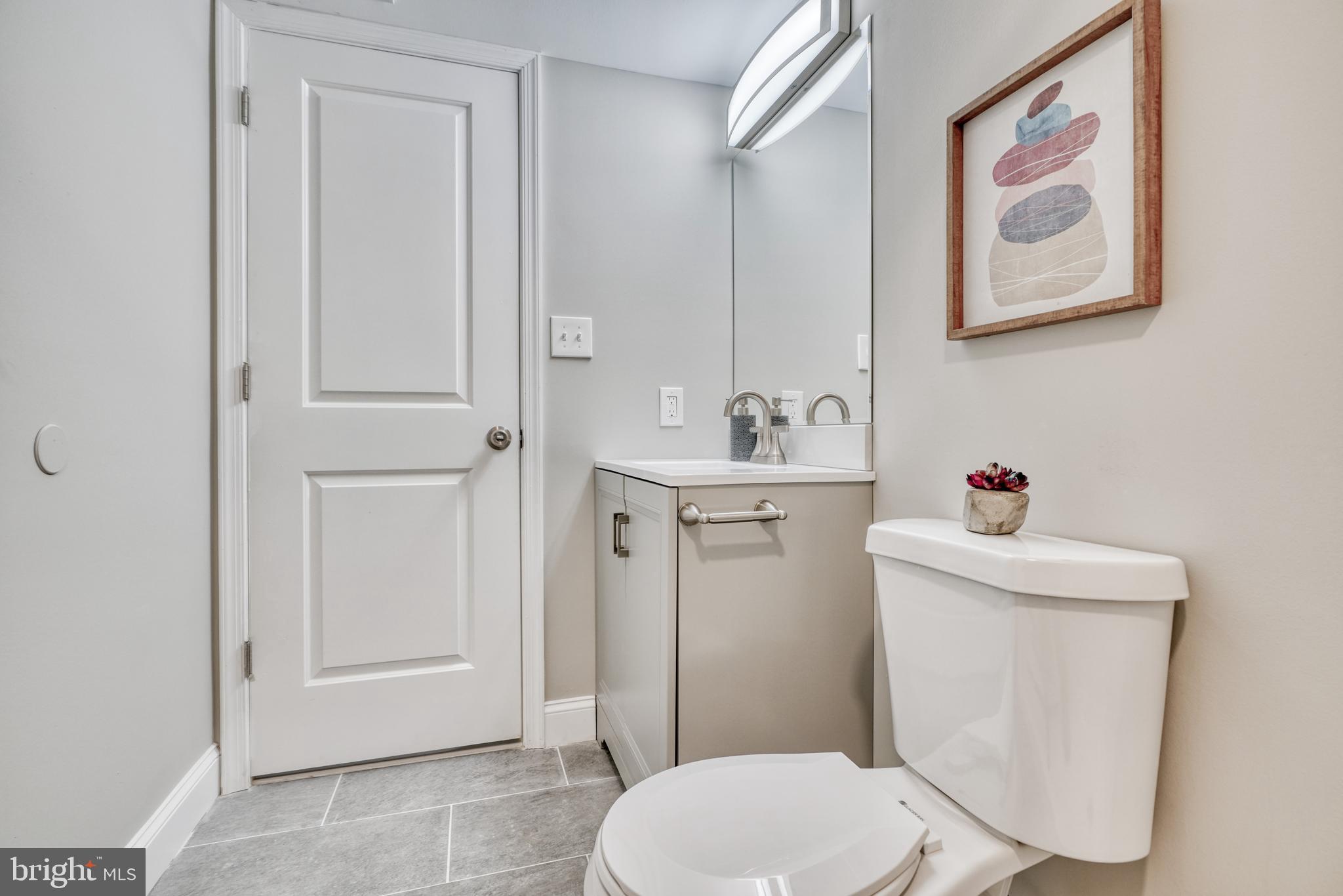 5812 Waycross Road Baltimore, MD 21206 - Photo 51 of 57 Lower level full bath