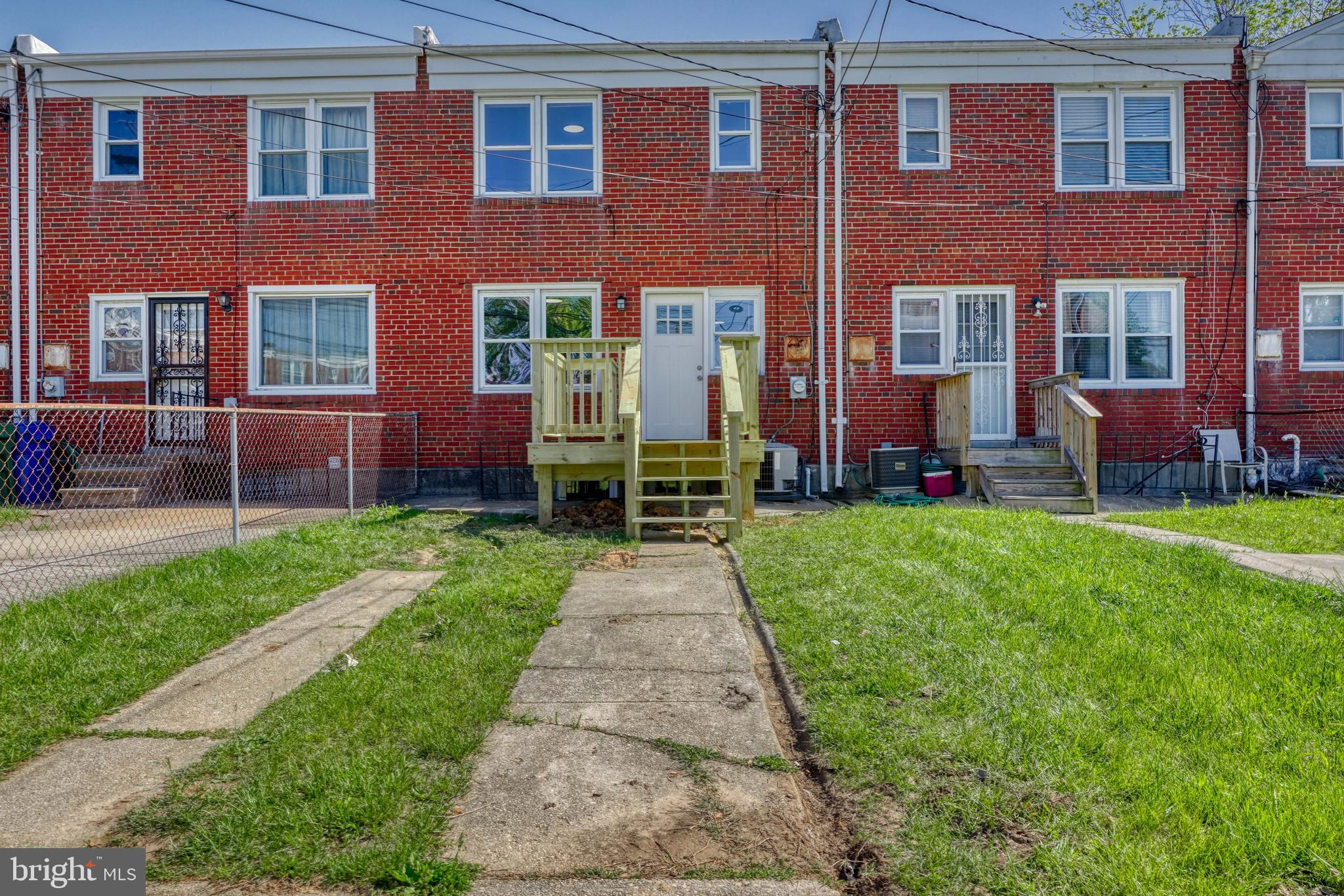 5812 Waycross Road Baltimore, MD 21206 - Photo 56 of 57 Exterior rear