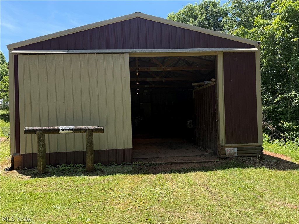 345 Tower Flat Top, WV 25841 - Photo 9 of 18