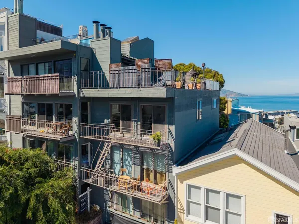 $849,000 | 218 Union Street, Unit 5, San Francisco, CA 94133