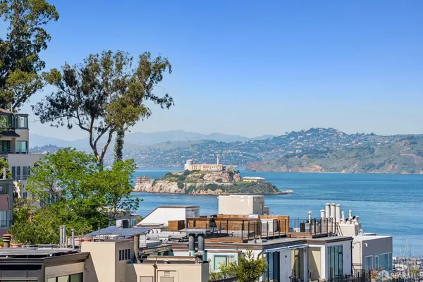 $849,000 | 218 Union Street, Unit 5, San Francisco, CA 94133