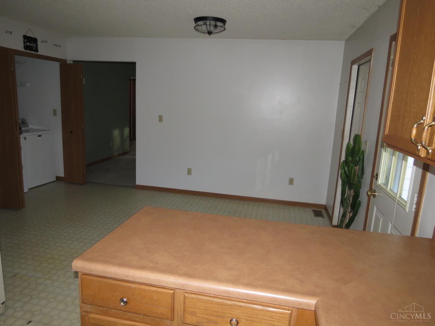 6211 Hester Road Oxford, OH 45056 - Photo 13 of 40 Gallery Image 13