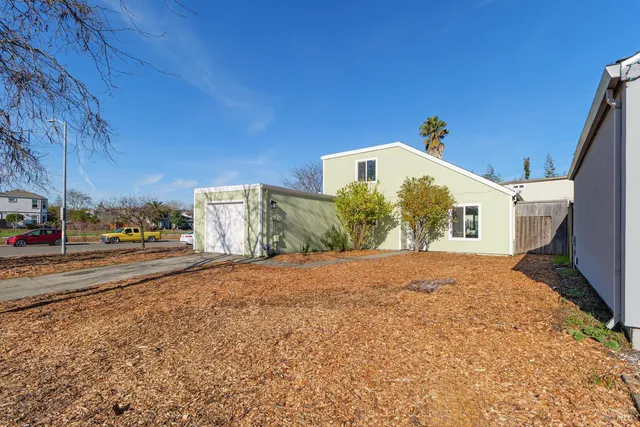 $649,000 | 636 Nikki Drive, Petaluma, CA 94954