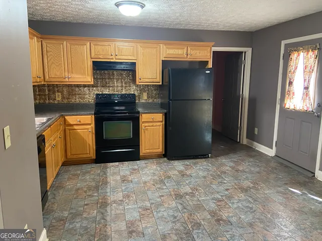 $321,000 | 276 Bowman Mill Road Southeast, Winder, GA 30680