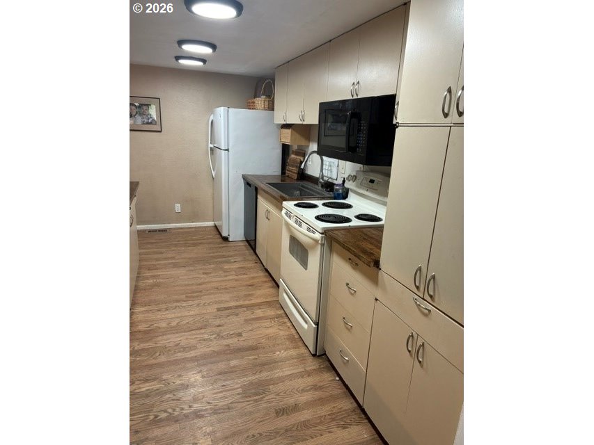 829 Southeast 9th Street Pendleton, OR 97801 - Photo 15 of 34