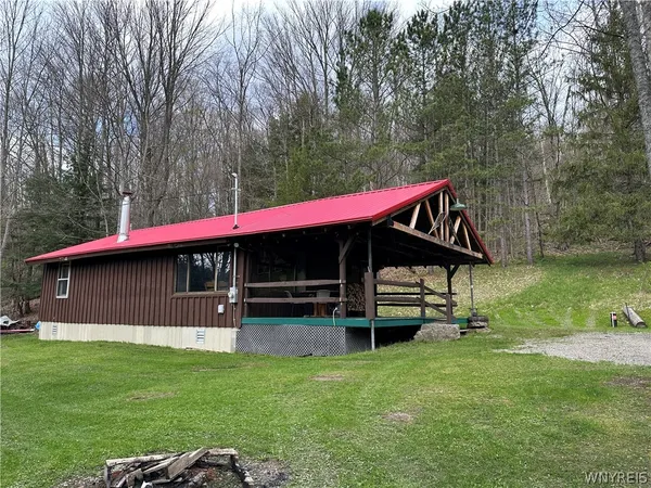 $229,000 | 4098 Barker Run Road, Great Valley, NY 14741