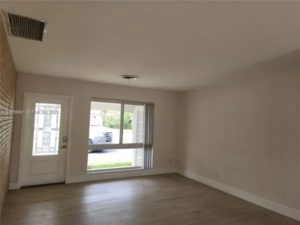 $3,500 | 3346 Coolidge Street, Hollywood, FL 33021