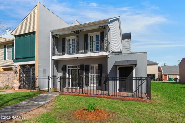 $303,000 | 215 Ursuline Street, Lafayette, LA 70506