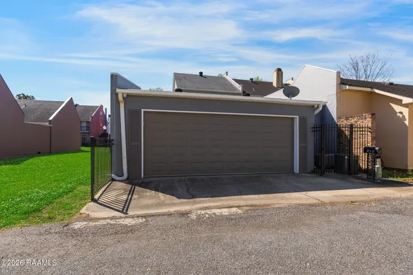 $299,000 | 215 Ursuline Street, Lafayette, LA 70506