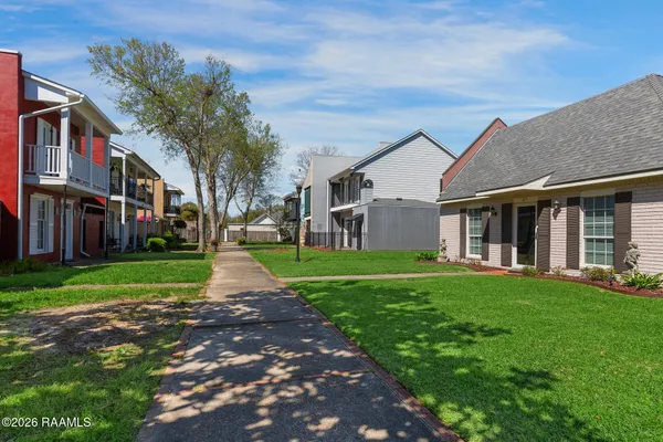 $299,000 | 215 Ursuline Street, Lafayette, LA 70506