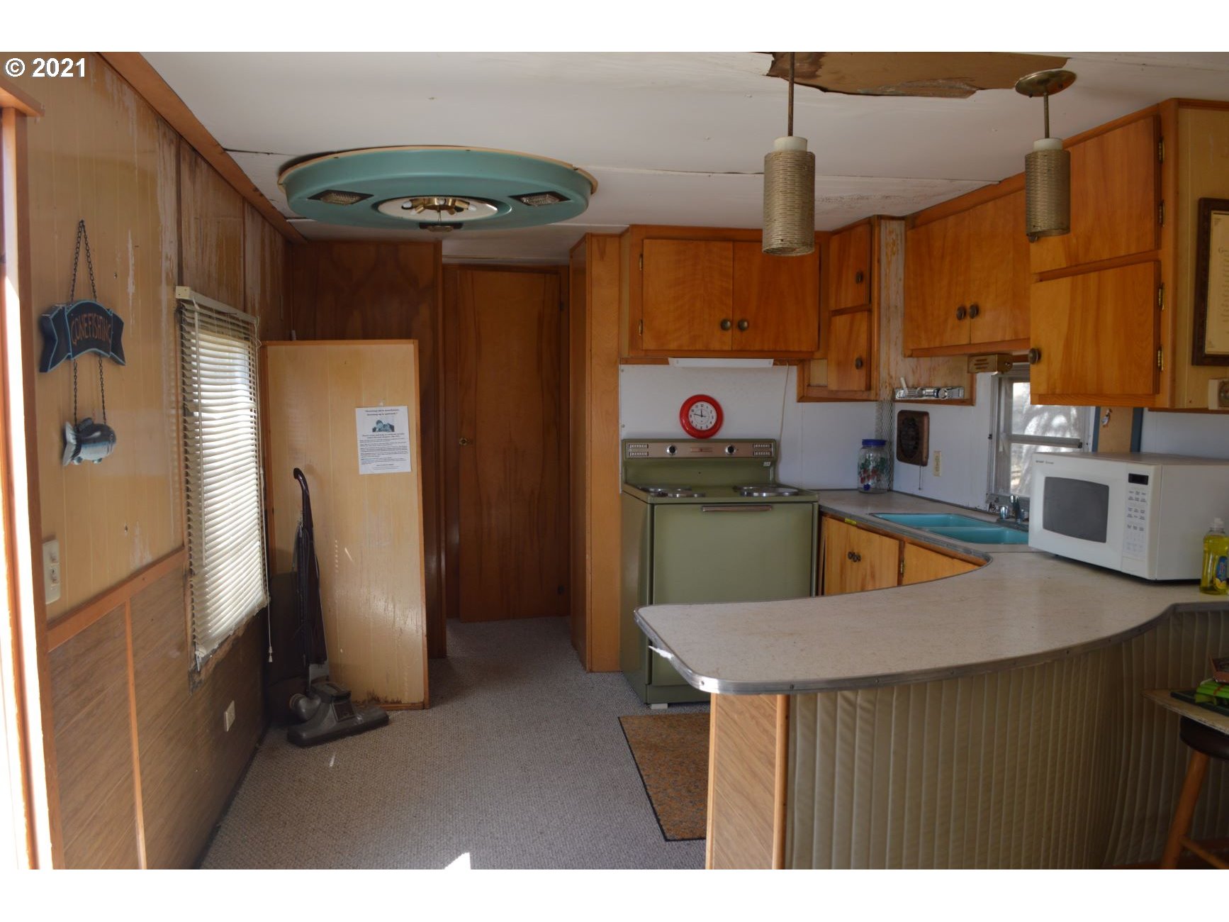 294 South Mary B Road Tygh Valley, OR 97063 - Photo 9 of 32 Gallery Image 9