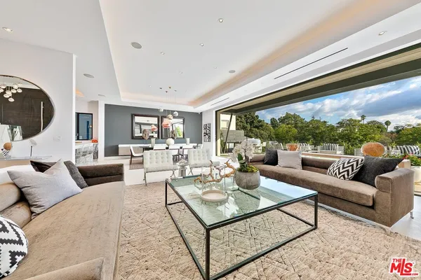 $22,000 | 2030 Talmadge Street, Los Angeles, CA 90027