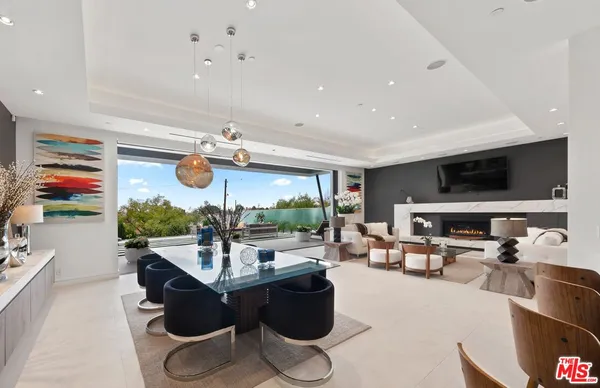 $22,000 | 2030 Talmadge Street, Los Angeles, CA 90027