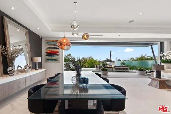 $22,000 | 2030 Talmadge Street, Los Angeles, CA 90027