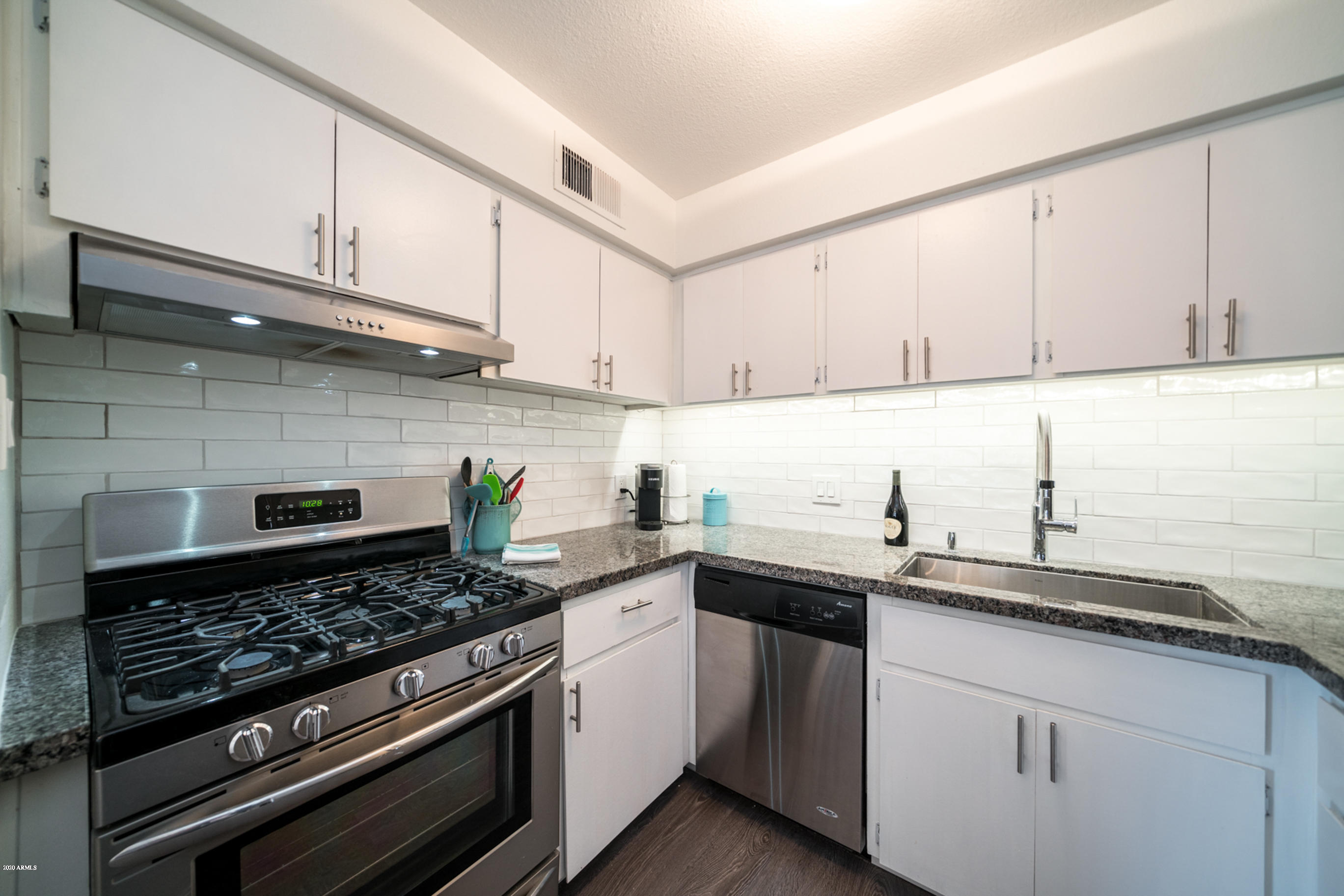 4950 North Miller Road, Unit 338 Scottsdale, AZ 85251 - Photo 5 of 29 DSC08005 - Copy