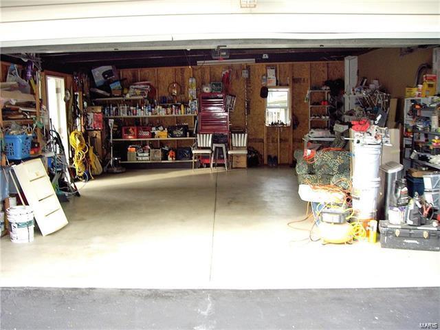 5821 Heege Road St. Louis, MO 63123 - Photo 24 of 30 Gallery Image 24