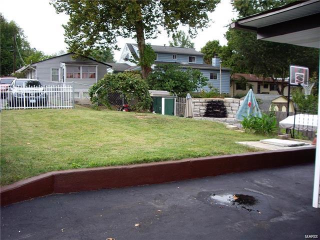 5821 Heege Road St. Louis, MO 63123 - Photo 25 of 30 Gallery Image 25