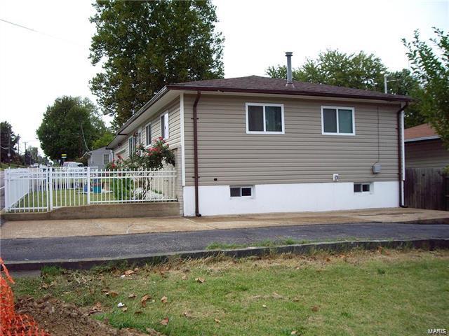 5821 Heege Road St. Louis, MO 63123 - Photo 28 of 30 Gallery Image 28