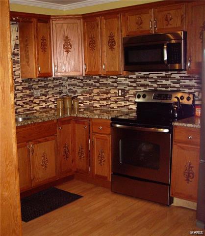 5821 Heege Road St. Louis, MO 63123 - Photo 6 of 30 Gallery Image 6