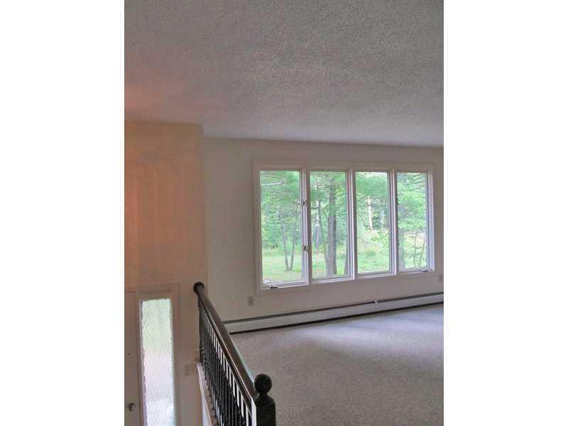 85 Rotherdale Road Brewer, ME 04412 - Photo 6 of 30 Living Room.