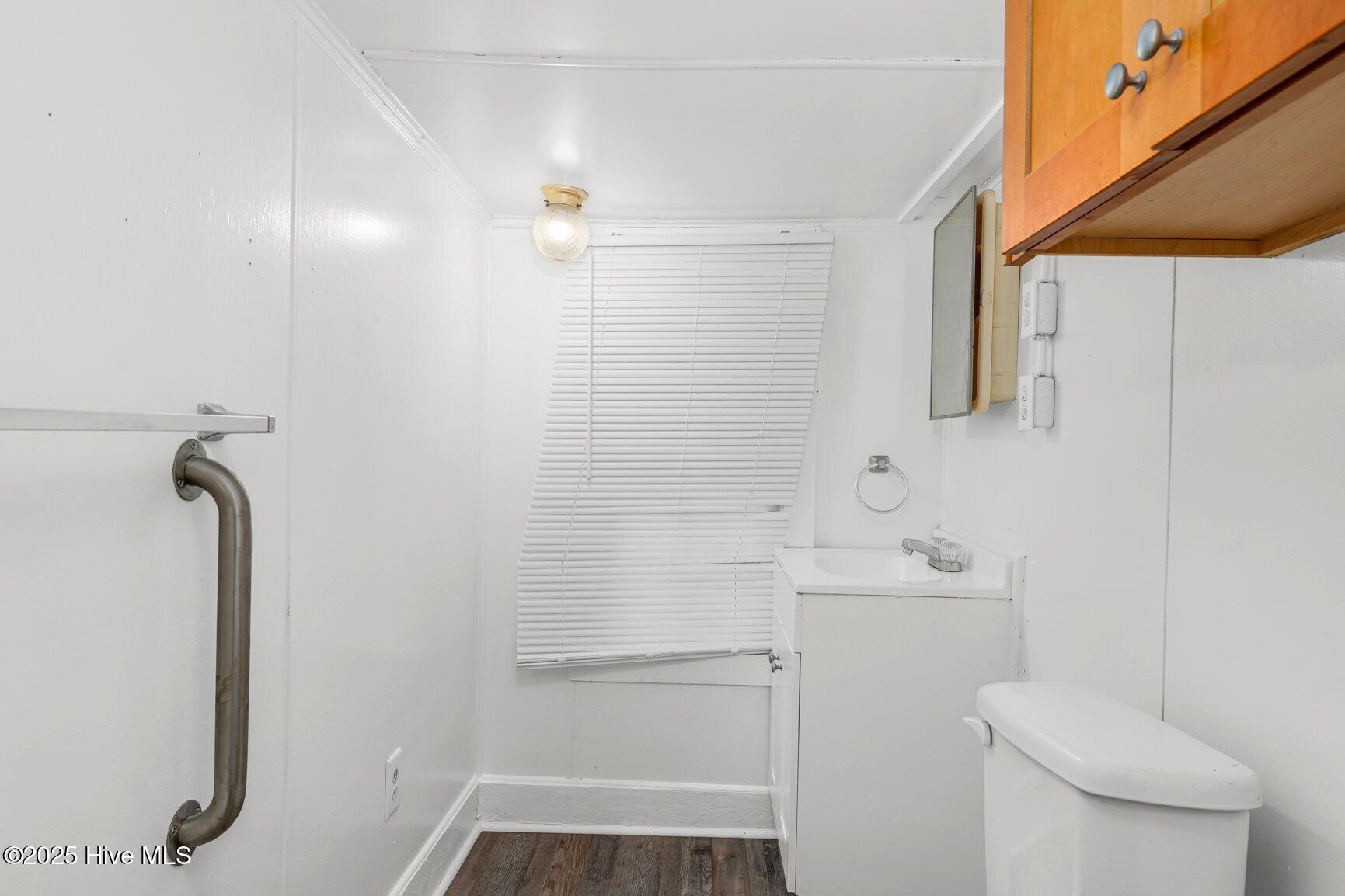 6217 Deans Street Bailey, NC 27807 - Photo 11 of 20 011-6217DeansStreet-Bailey-NC-27807-SMAL