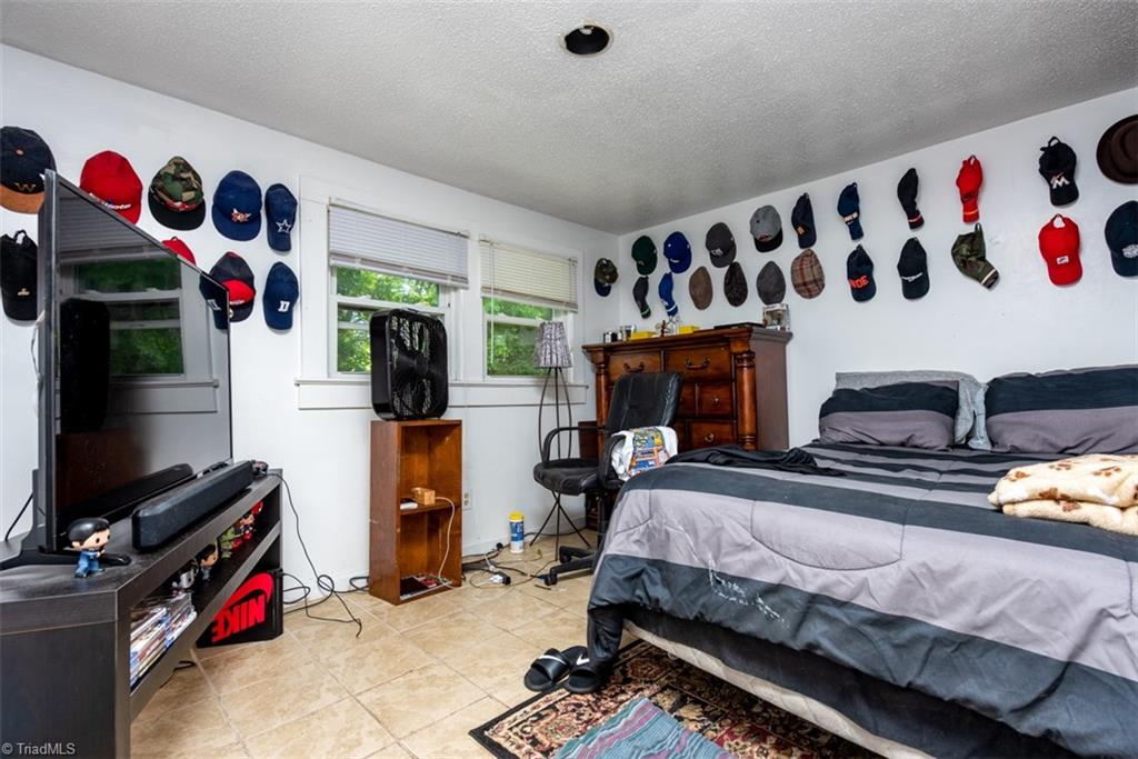 507 Newton Place High Point, NC 27262 - Photo 19 of 25 Gallery Image 19