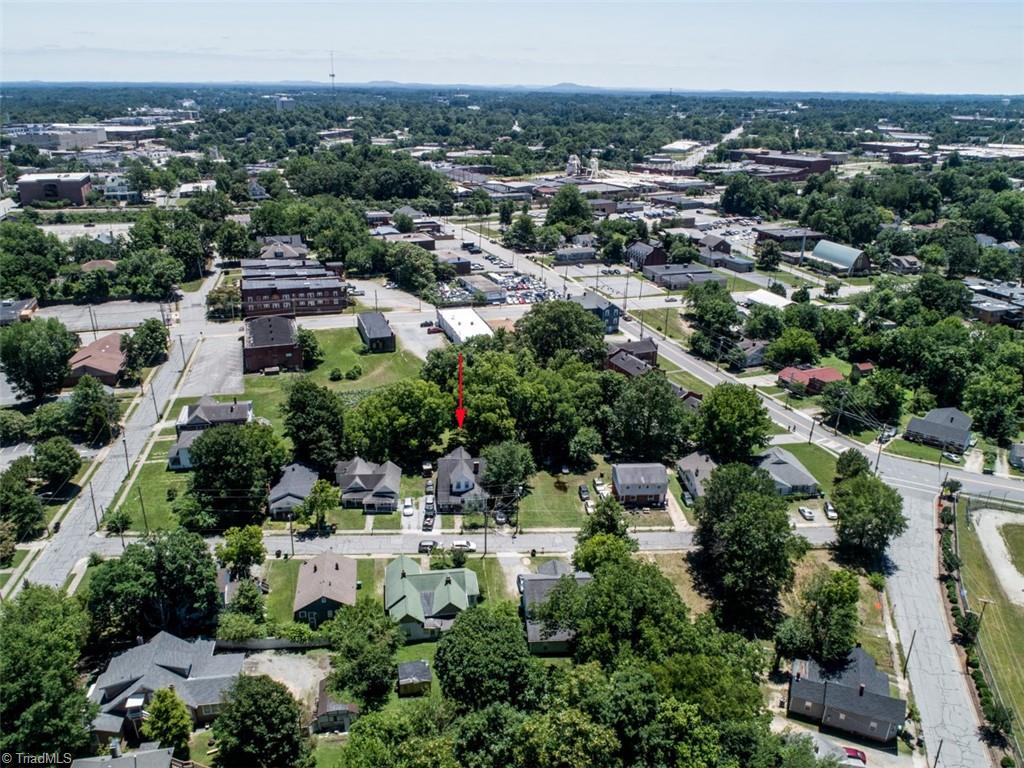 507 Newton Place High Point, NC 27262 - Photo 23 of 25 Gallery Image 23