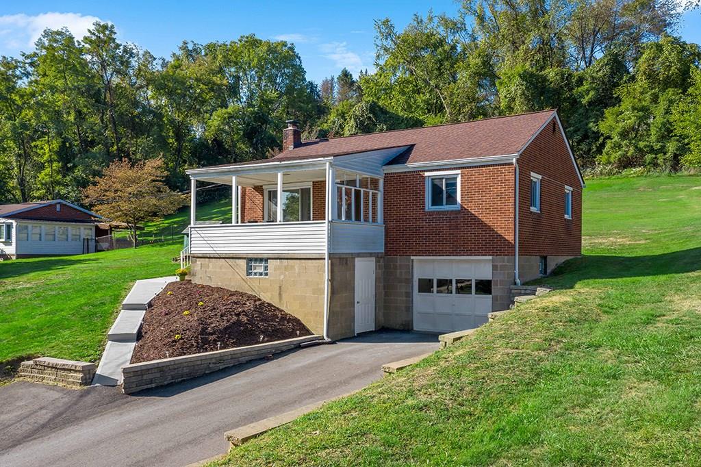 320 Waterman Road Jefferson Hills, PA 15025 - Photo 2 of 25 Gallery Image 2