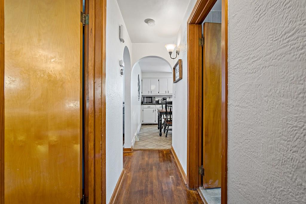 320 Waterman Road Jefferson Hills, PA 15025 - Photo 5 of 25 Gallery Image 5