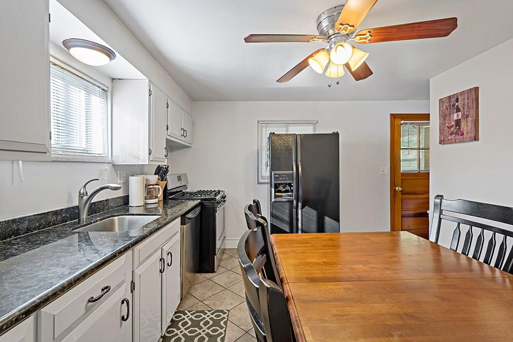 320 Waterman Road Jefferson Hills, PA 15025 - Photo 8 of 25 Gallery Image 8
