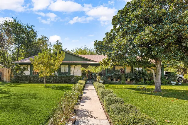 $490,000 | 301 Dove Creek Drive, Round Rock, TX 78664